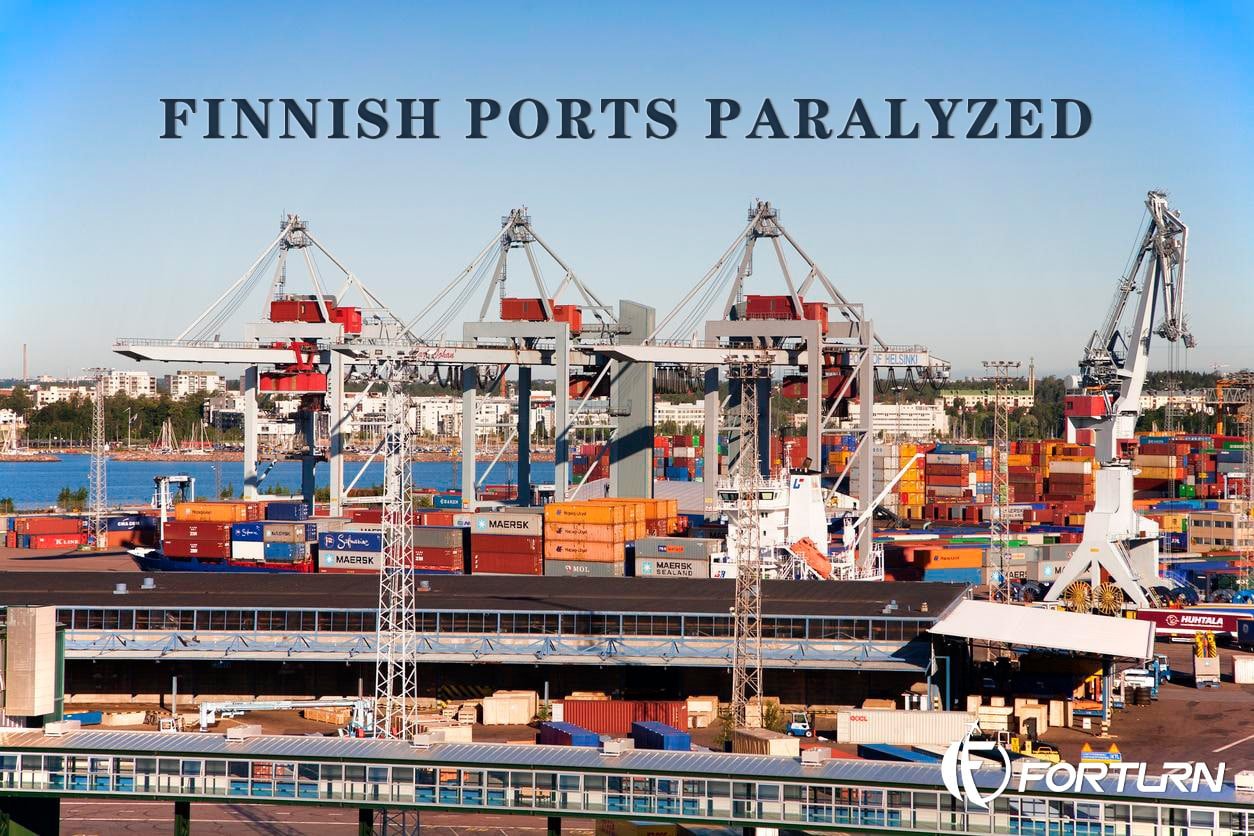 FINNISH PORTS PARALYZED